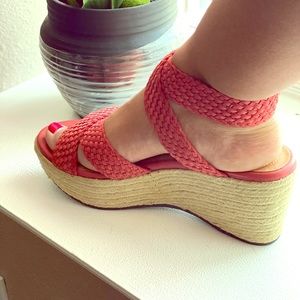 Adam Tucker red wedges